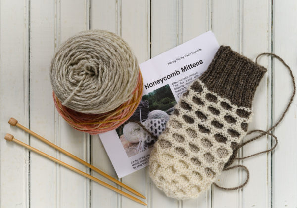 Henny Penny Farm Mitten Kit