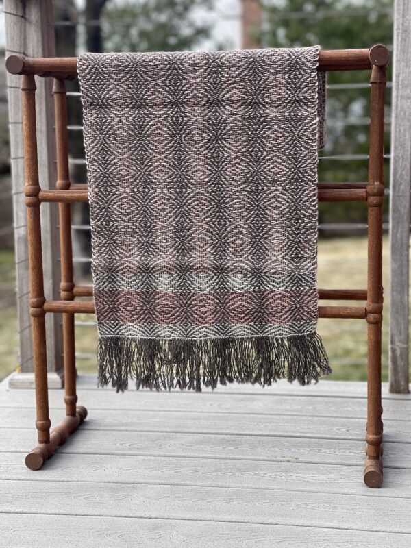 Lacy 3-season Scarves/Shawls - Image 7